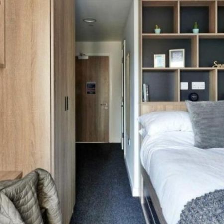 Modern Ensuite Rooms And Studios In Southampton - Sk 외부 사진