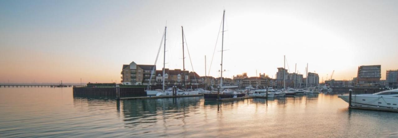 Modern Ensuite Rooms And Studios In Southampton - Sk 외부 사진