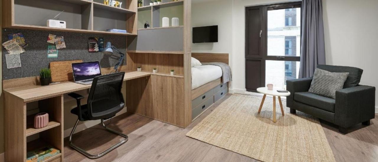 Modern Ensuite Rooms And Studios In Southampton - Sk 외부 사진